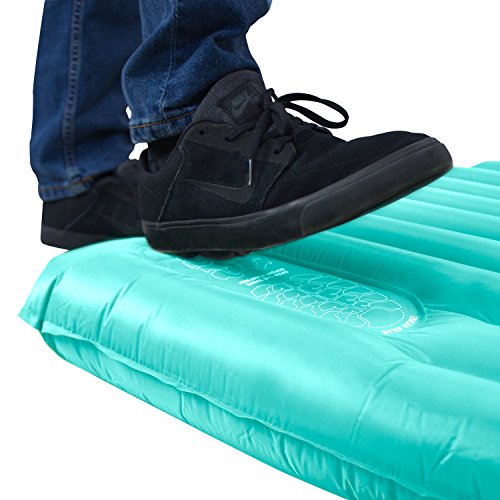 Winterial Foot Pump Insulated Sleeping Pad for Camping, Backpacking and Trekking - Thumbnail 2