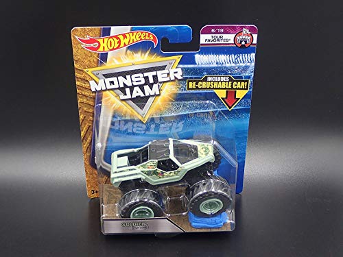 Hot Wheels Monster Jam 2018 Soldier Fortune with Re-Crushable Car 1:64 Scale