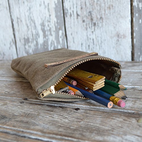 The Scribbler Pouch in Truffle