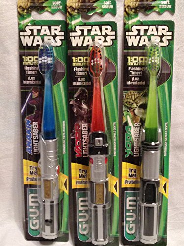 Star-Wars-Lightsaber-Toothbrush-Bundle-of-3