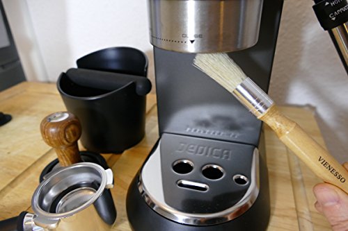 VIENESSO Barista Pinsel für die Kaffeemühle oder Siebträger - Espresso Reinigungsbürste im edlen Design mit Holzgriff… – Bild 5