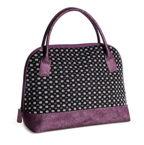 Taylor Swift Wonderstruck Weekender Bag 100% Polyester 18