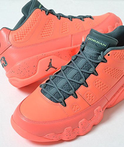 髪型 ユニークナイキ スニーカー オレンジ メンズ