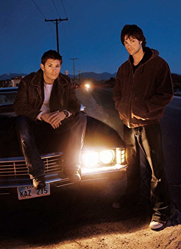 The Essential Supernatural [Revised and Updated Edition]: On the Road with Sam and Dean Winchester - //coolthings.us