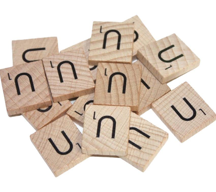 WOA Words of art Wooden Scrabble Tiles Arts Craft Create Personalised Gifts (Letter U, 50 Pack)