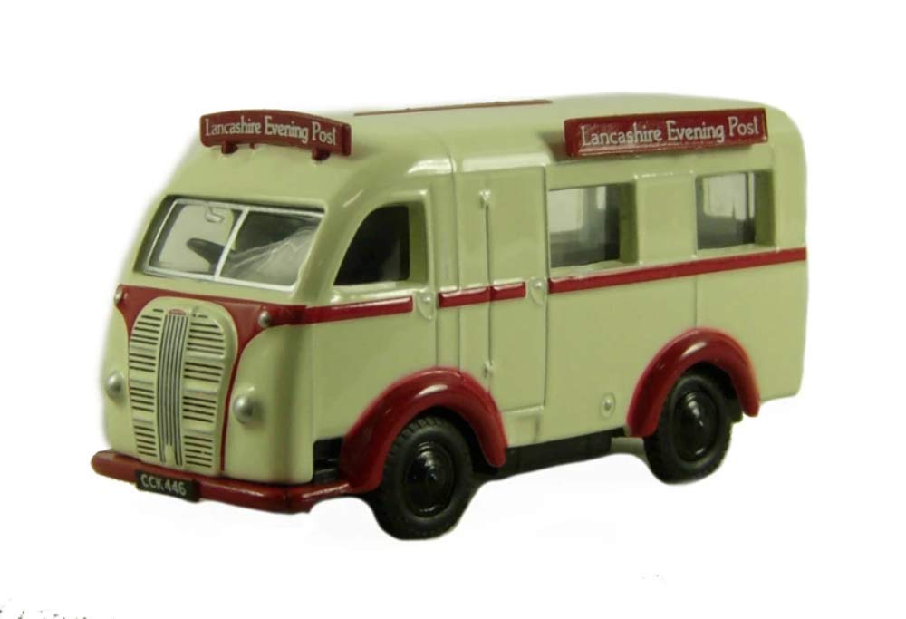 Oxford Diecast 1:76 Lancashire Evening Post Austin K8 Threeway Van Collectable model 76AK001