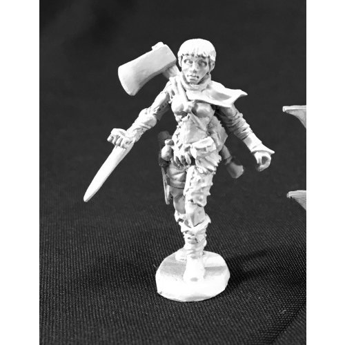 Numenera: Female Glaive (Axe on Back)