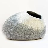 Kittycentric Cozy Cat Cave Bed - Handmade 100% Wool, Medium (Dark Grey/Cream)