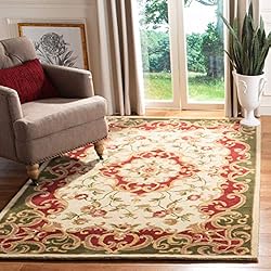 SAFAVIEH Classic Collection Area Rug - 5' x