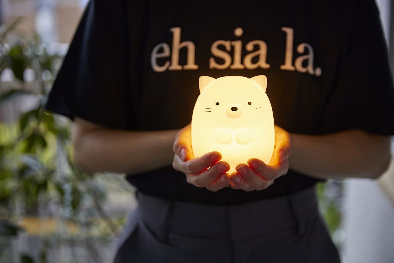 すみっコぐらし お部屋ライトBOOK ねこver.:8/11発売【ムック本付録】すみっコぐらしお部屋ライト(ねこver.)