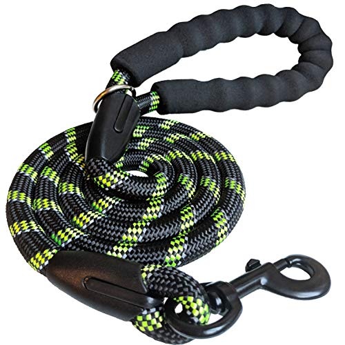 iYoShop Strong Dog Leash with Comfortable Padded Handle and Highly Reflective Threads for Small and Medium Dogs (3/8" X 6FT, Black/Green) - Thumbnail 7