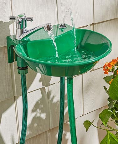 2 in 1 Outdoor Sink and Drinking Fountain Sprayer Small Garden