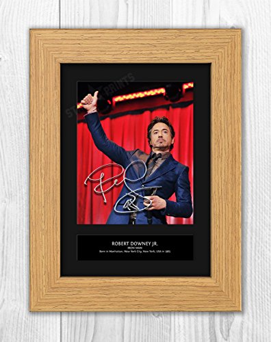 Robert Downey Jr - Iron Man - Tony Stark 1 MT - Signed Autograph Reproduction Photo A4 PrintÂ (Oak Frame)