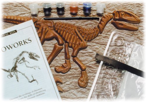 Skullduggery Eyewitness Kits: Dinoworks - Velociraptor