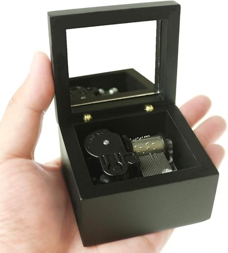 Amazon Co Jp オルゴール 手作りの木製子守musicオルゴール誕生日プレゼントクリスマスバレンタインデーカップルの子供のための特別な贈り物 オルゴール おもちゃ
