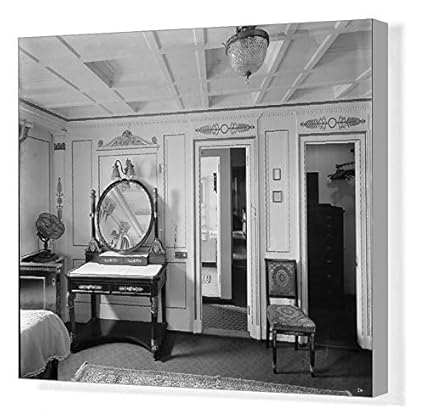 Amazon Com Media Storehouse 20x16 Canvas Print Of Bedroom