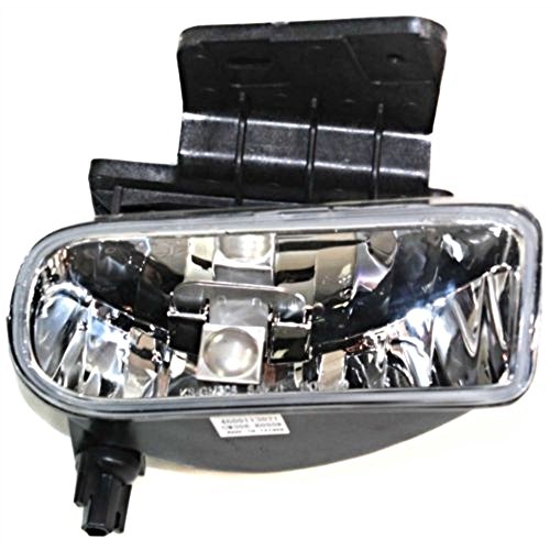 00-06 Suburban (without off-road package) Right Passenger Fog Lamp Assembly