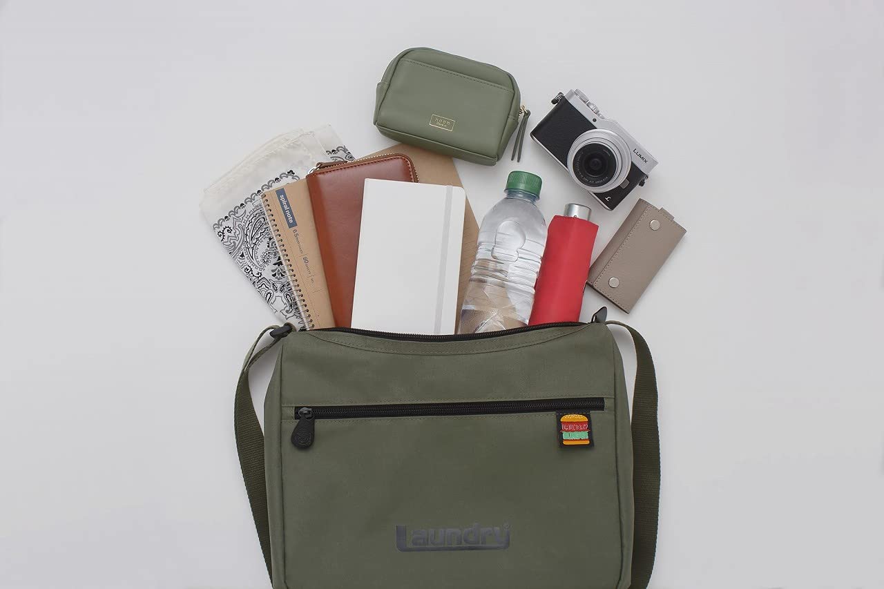 Laundry ROUND SHOULDER BAG BOOK KHAKI：8/10発売【ムック本付録】ランドリー ショルダーバッグ(カーキ)