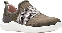 Clarks Women's Nova Way Sneaker, Dark Olive, 9.5 Wide