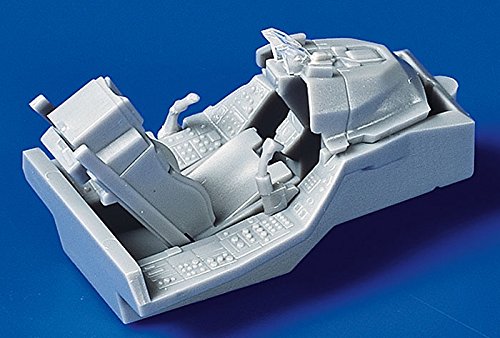 Tamiya Models Block 50 Fighting Falcon with Full Equipment Model Kit