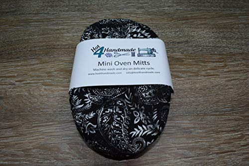 Mini Oven Mitts, Set of 2, Fingertip Oven Mitts, Stunning Leaves