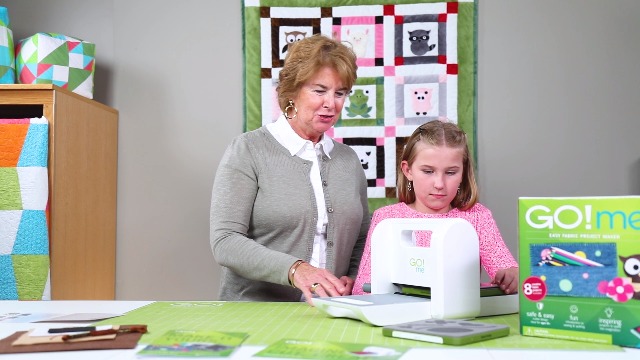 4 AccuQuilt+Easy+Fabric+Project+Maker