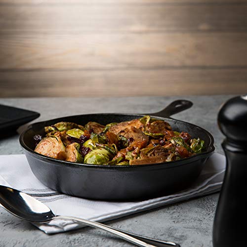 4 Lodge+Pre+Seasoned+9+Inch+Skillet+Silicone