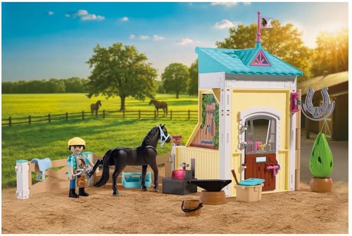 | I Love Horses | Petite écurie avec maréchal-ferrant | Box pour Cheval avec Forge Lumineuse, Outils et Accessoires de Soin | pour Enfants à partir de 4 Ans | 72131 — photo 2 sur 7