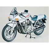 Tamiya 300016025-1:6 Suzuki GSX1100S Katana 1980