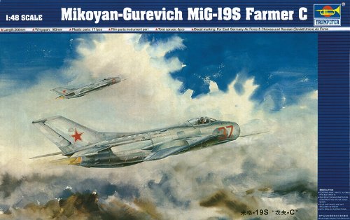 Trumpeter 1/48 Mig19S Farmer C Fighter Model Kit