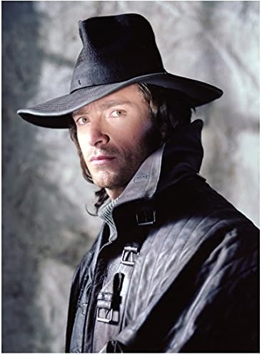 Van Helsing Hugh Jackman As Van Helsing 8 X 10 Inch Photo At