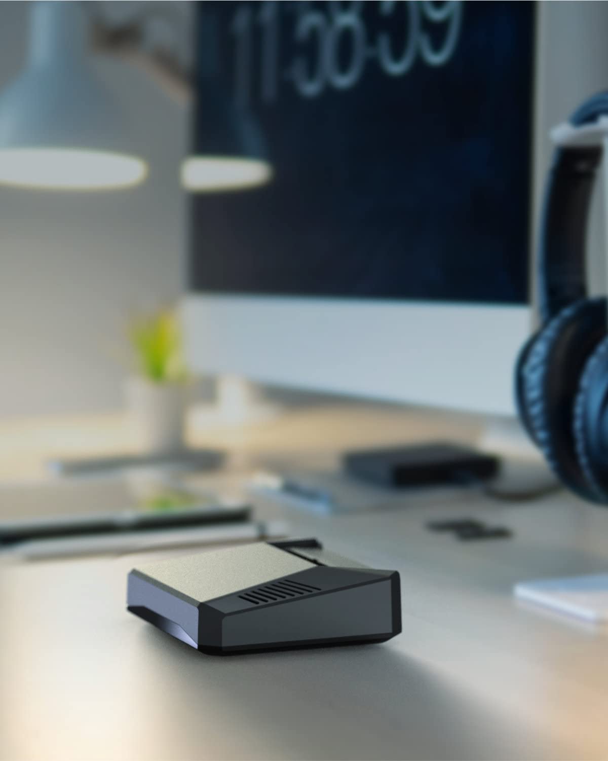 Argon ONE V2 Aluminum Case for Raspberry Pi 4 | with Power Button and Fan