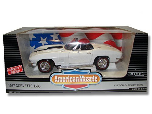 Ertl American Muscle Ermine White 1967 Corvette L-88 1:18 Scale Die Cast Model
