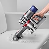 Dyson V7