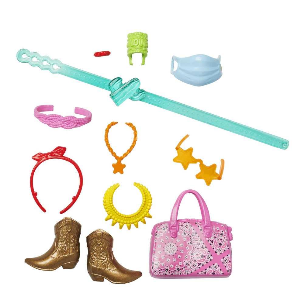 Barbie Fashion Storytelling Pack – HBV45 – Contains 11 Travel Themed Accessories