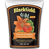 SunGro Horticulture Soil and Soil Amendments - Natural Organic Potting Soil - 2 Cu Ft - Peat Moss, Perlite