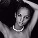 Edtoy Women Pendant Choker Chains Natural Shell Necklace (Beige)
