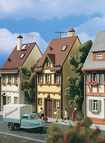 House (yellow) -- 2 x 3-5/16 x 5-5/16