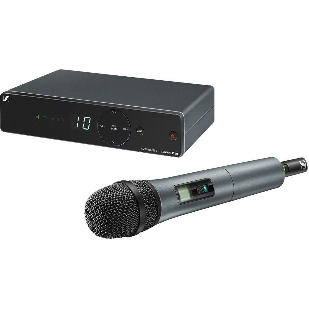 Sennheiser XSW 1-825-E All-in-One Wireless Microphone System for Singers & Presenters | Evolution Mic Capsules, Integrated Antennas & up to 10 Compatible Channels (507112)