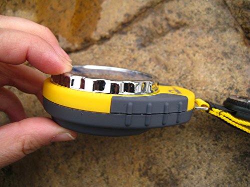 Four - in - one altitude meter ( altimeter / thermometer / compass / barometer ) bkt 381