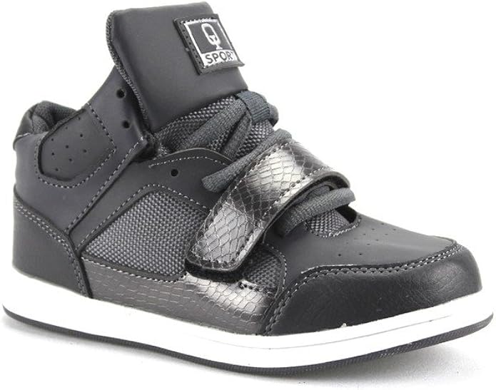 oi sport shoes