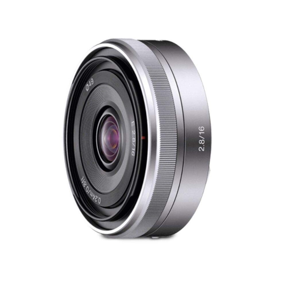 Sony SEL-16F28 Super Weitwinkel-Objektiv (Festbrennweite, 16 mm, F2.8, APS-C, geeignet für A6000, A5100, A5000 und Nex Serien, E-Mount) silber