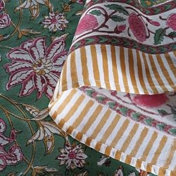 Ridhi Hunter Green 100% Cotton Round 120 Tablecloth