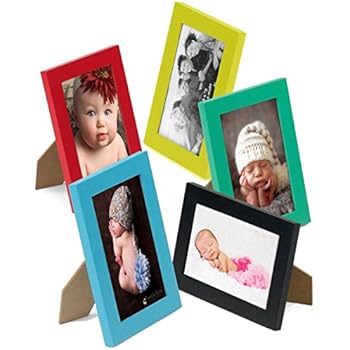 Displays2go Set of Ten 5 x 7 Inch Wooden Photo Frames in Five Colors: Black, Yellow, Green, Blue and Red, for Tabletop or Wall Mount Use