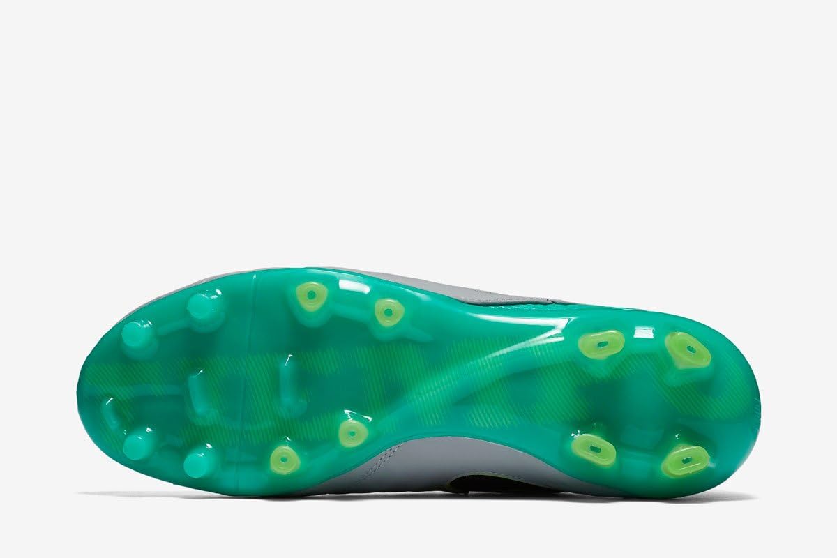 Amazon Co Jp Nike ナイキ ティエンポ レジェンド 6 Fg サッカースパイクシューズ 005ウルフグレー 005ウルフグレー 29 0 スポーツ アウトドア