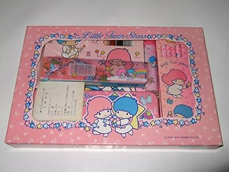Amazon Co Jp キキララ ペンケース 鉛筆 下敷き 消しゴム のり ノート 定規 クーピー クレパス 文具セット リトルツインスターズ おもちゃ