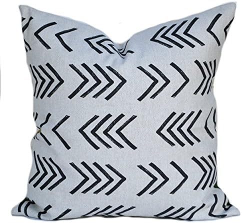 That Dutch Girl One Mud cloth pillow cover, cushion, decorative throw pillow, Black and white pillow, accent pillow, Arrow pillow case