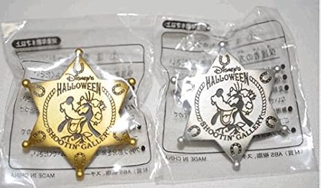 Amazon ディズニー ハロウィン 保安官バッジ グーフィー 金銀セット バッジ おもちゃ