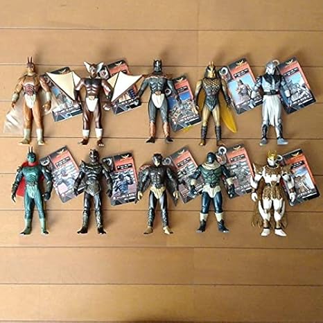 Amazon Co Jp 仮面ライダークウガ 怪人 シリーズ グロンギ ソフビ 10体 セット ホビー 通販