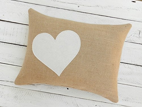 Amazon Com Burlap Pillow With Felt Heart Applique Handmade